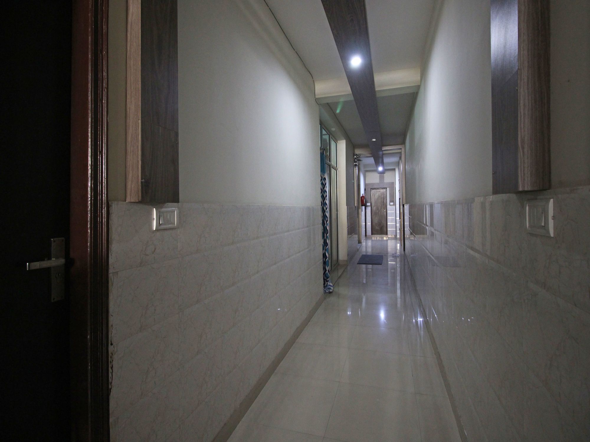 Oyo 576 Hotel Shree Kanta Residency Gurgaon Exteriör bild