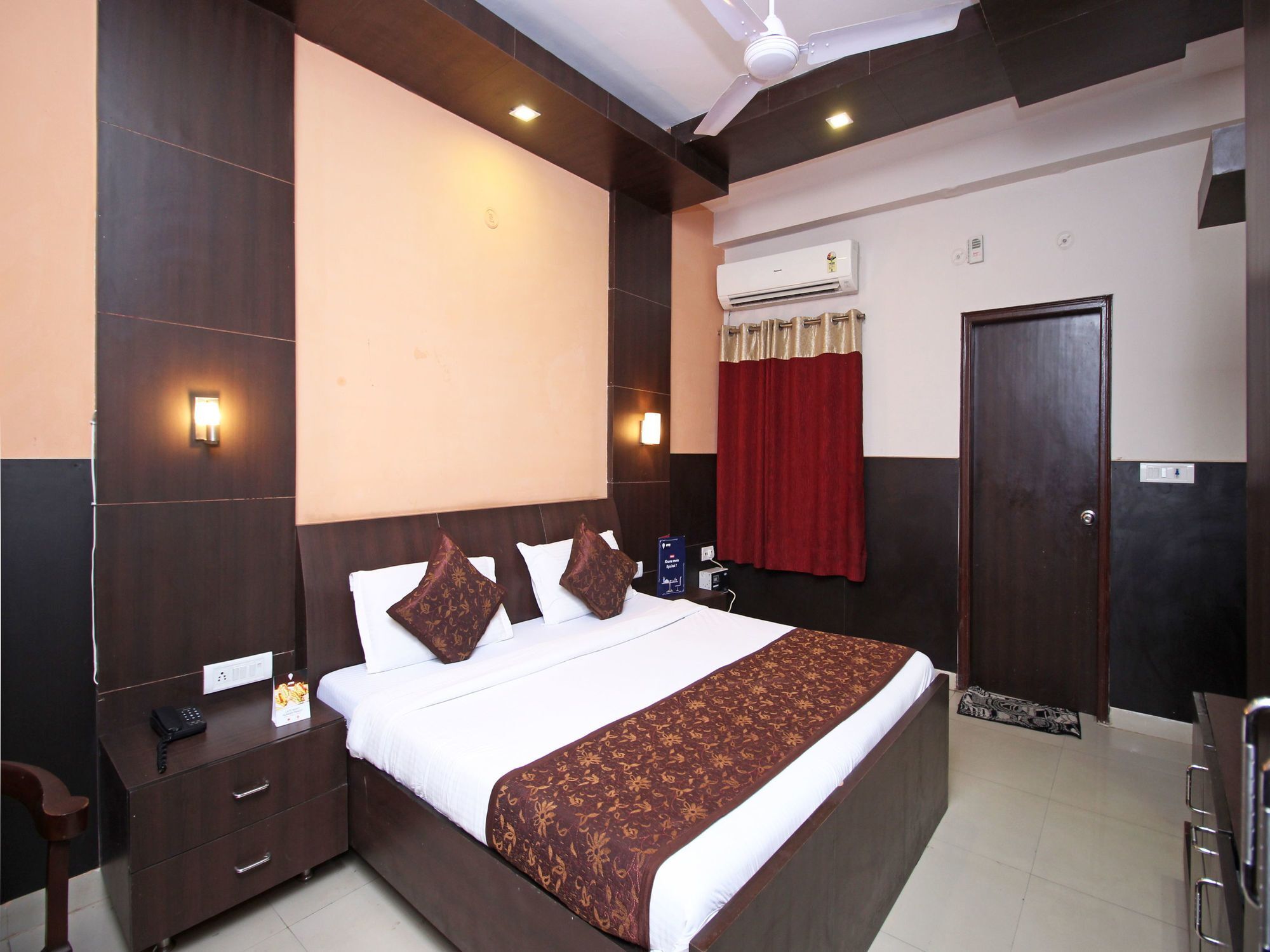 Oyo 576 Hotel Shree Kanta Residency Gurgaon Exteriör bild