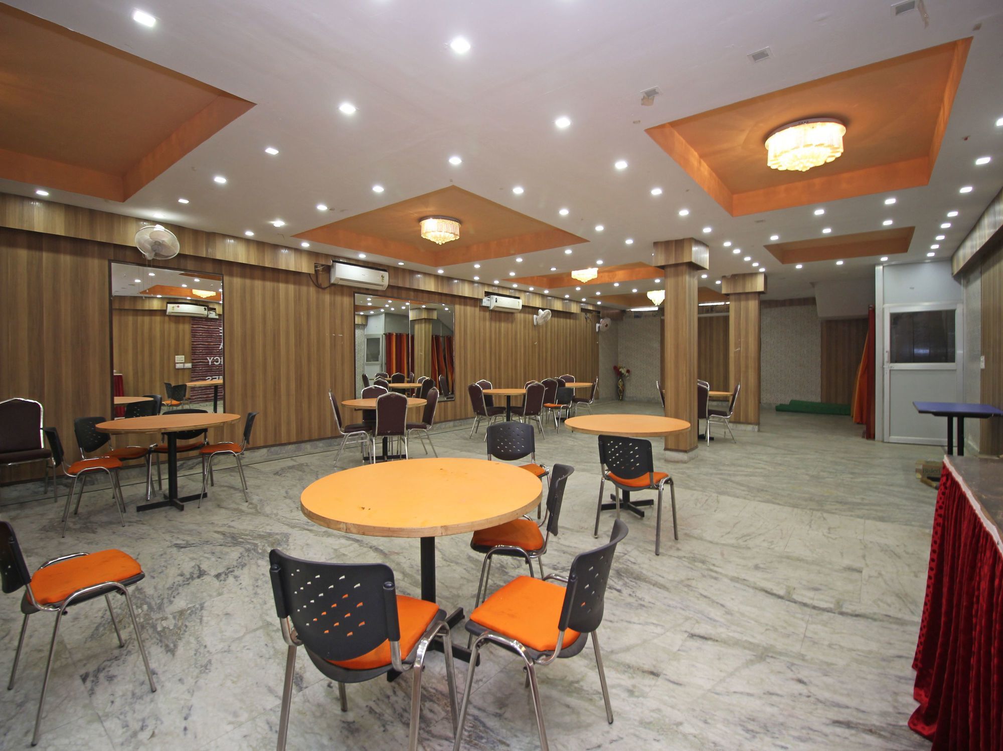 Oyo 576 Hotel Shree Kanta Residency Gurgaon Exteriör bild